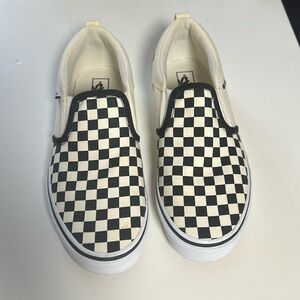 [EUC] Vans Kids Classic Slip-On Checkerboard Shoe Black and White - Size 7.0